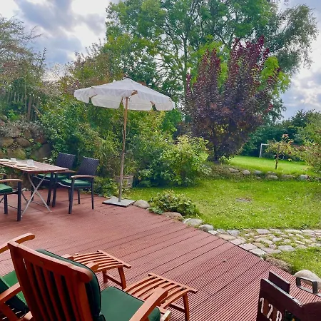 Tatil Evi Dat-klinkerhus-auf-ruegen-xxl-urlaubsparadies-nahe-ostseestrand-nationalpark-fuer-17-gaeste
