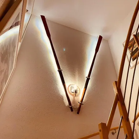 Dat-klinkerhus-auf-ruegen-xxl-urlaubsparadies-nahe-ostseestrand-nationalpark-fuer-17-gaeste 펜션