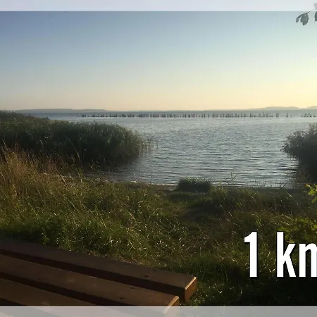 Dat-klinkerhus-auf-ruegen-xxl-urlaubsparadies-nahe-ostseestrand-nationalpark-fuer-17-gaeste 펜션