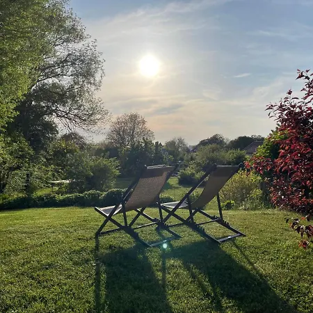 펜션 Dat-klinkerhus-auf-ruegen-xxl-urlaubsparadies-nahe-ostseestrand-nationalpark-fuer-17-gaeste *